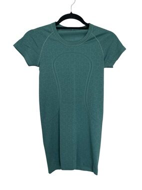 Lululemon Swiftly Short Sleeve Tee